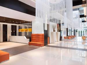Ibis One Central - World Trade Centre Dubai - Accommodations for Families and Pets