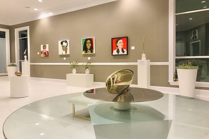 ICONS MUSEUM Exclusive Tour - Tour Duration and Operating Hours