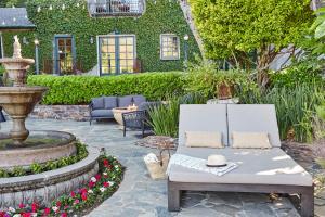 Kenwood Inn & Spa - Room Types and Booking