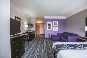 La Quinta by Wyndham Dublin - Pleasanton - Accessibility and Transportation