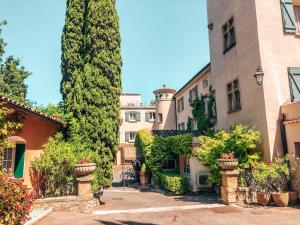 Le Pigonnet - Spirit of France - Hotel Location