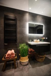LOFT 188 Luxury Apartment Hotel - Guest Reviews and Ratings