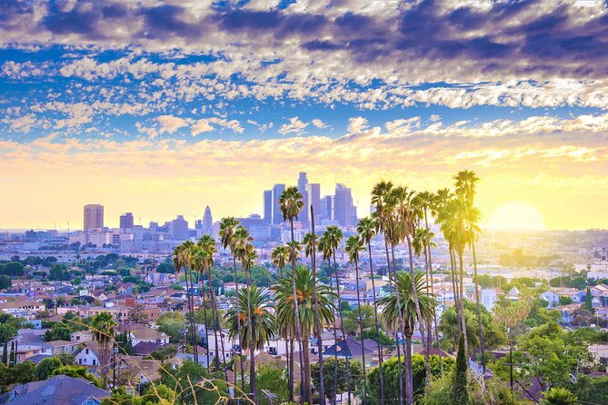 Los Angeles Local Fashion Designers Shopping Tour With a Stylist - Logistics and Booking