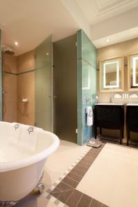Majestic Apartments Champs Élysées - Guest Services