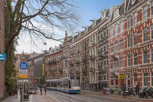 Marnix Design: Downtown Dream - Parking and Transportation