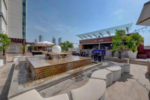 Media Rotana Dubai - Location and Accessibility
