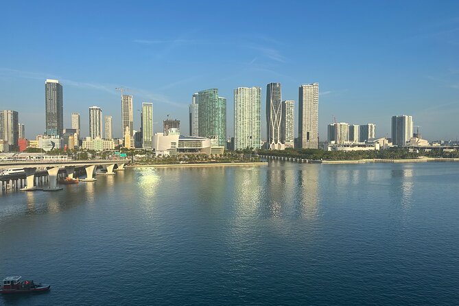 Miami: 60 Min City Cruise Millionaires Homes & Venetian Islands - Onboard Experience and Amenities