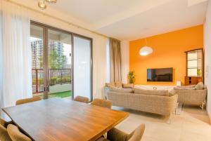 Modern Spacious 3Br Beach Villa - Nearby Attractions