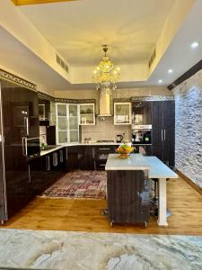 Mount Hut - Amenities and Facilities