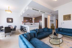 Nasma Luxury Stays - Vacation Villa With Private Pool Steps to the Sea - Booking and Check-in/Out