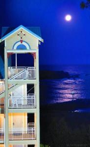 North Cliff Hotel - Contact Information