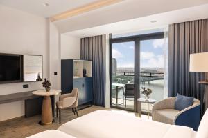 Palace Dubai Creek Harbour - Guest Satisfaction Highlights