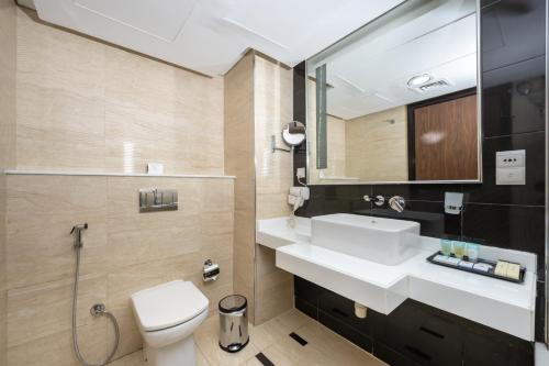 Pearl Swiss Hotel - Guest Services and Support