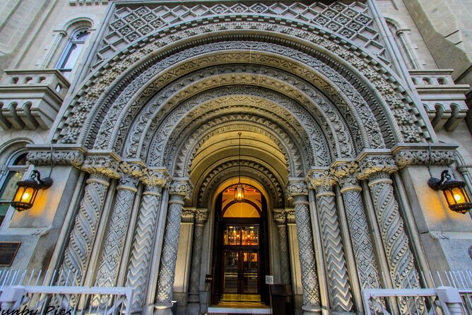Philadelphia Scavenger Hunt and Sights Self Guided Tour - Exploring Philadelphias Iconic Sights