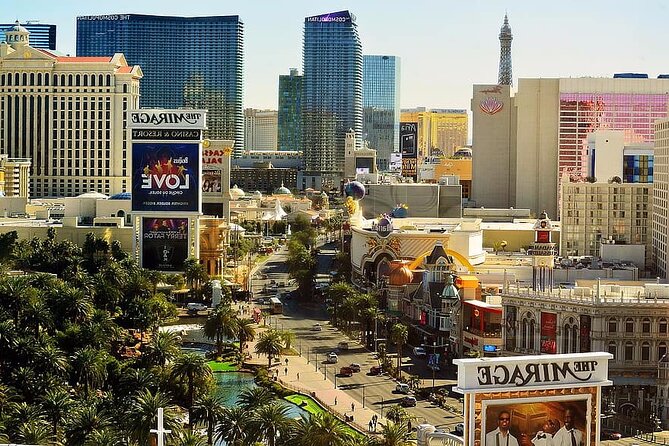Private 3-Hour Walking Tour of the Las Vegas Strip With Licensed Tour Guide - Whats Included in Your Tour