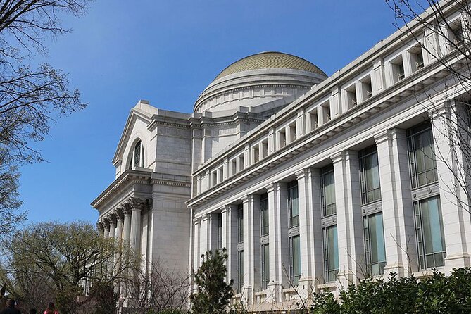 Private Audio Guided Walking Tour in Washington - Interactive Learning Experience