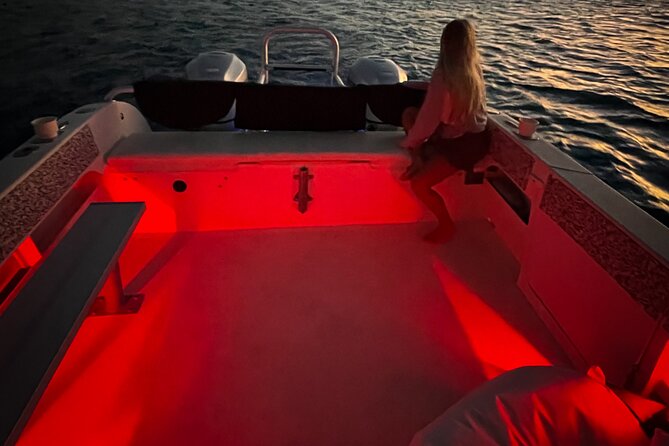 Private Boat and Fireworks Cruise in Waikiki - Sum Up