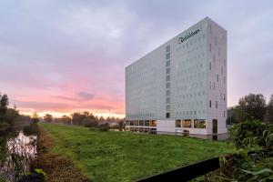 Radisson Hotel & Suites Amsterdam South - Policies and Important Information