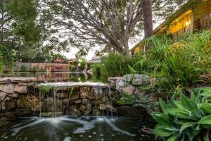 Ramada by Wyndham Santa Barbara - Room Types and Accessibility