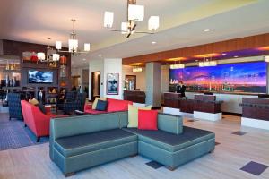 Residence Inn by Marriott Los Angeles LAX/Century Boulevard - Comfortable Accommodations