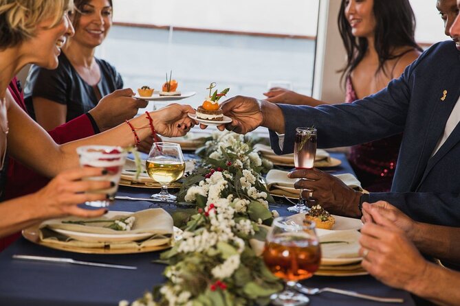 San Diego Christmas Eve Dinner Buffet Cruise - Accessibility Features