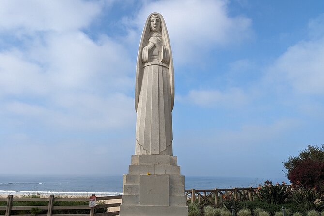Santa Monica Scavenger Hunt Walking Tour and Game - Cancellation and Reservation Policy