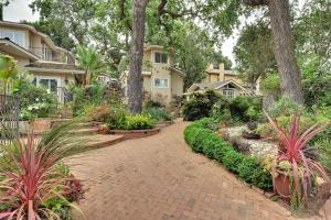 Saratoga Oaks Lodge - Guest Ratings and Feedback