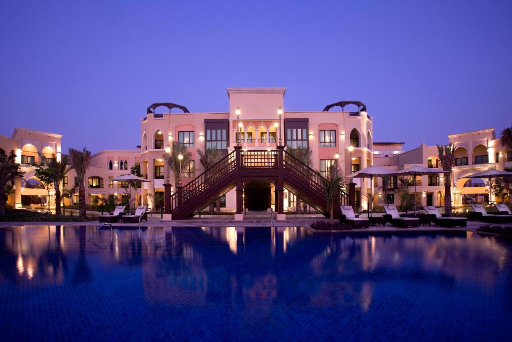 Shangri-La Hotel Apartments Qaryat Al Beri Review