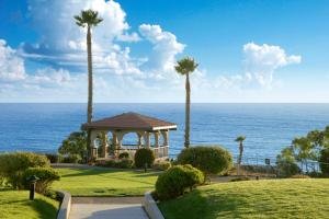 Shore Cliff Hotel - Nearby Attractions