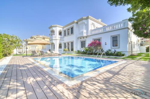 Signature 6BR Villa With Assistant Room and Private Pool in Frond F Palm Jumeirah by Deluxe Holiday Homes - Safety and Security Features