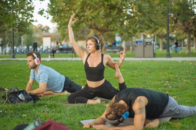 Silent Disco Style Yoga Class in Lake Merritt Pergola - Tips for Attendees
