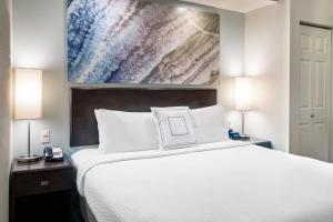 SpringHill Suites Bakersfield - Nearby Attractions