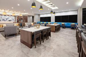 SpringHill Suites by Marriott Escondido Downtown - Guest Feedback and Experiences