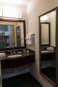 SpringHill Suites Ridgecrest - Delightful Guest Rooms