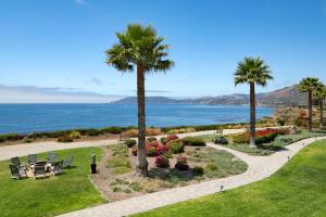 Spyglass Inn - Room Types and Pricing