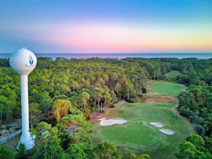 St James Bay Golf & Pickleball Resort - Check-in and Check-out