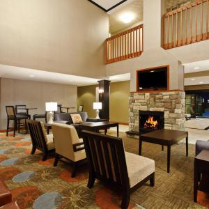 Staybridge Suites Fairfield Napa Valley Area, an IHG Hotel - Dining and Breakfast Options