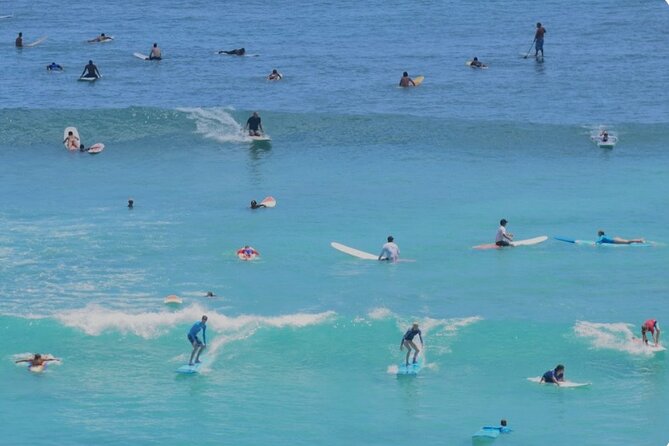 Surfing Lessons in Waikiki - Reviewing the Surfing Experience