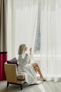 Taj Dubai - Luxurious Accommodations