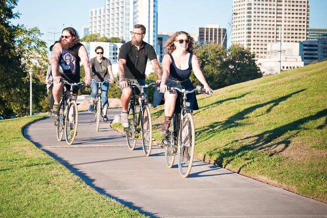 The Gram Tour in Austin - Exploring the Gram Tour