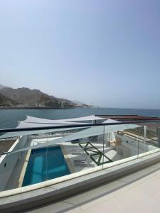 The Pearl Villa 5 BR Swimming Pool With Sea and Mountain View - Al Dana Island Fujaira - Policies and Requirements