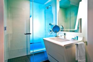 The Washington by LuxUrban - Room Types and Features