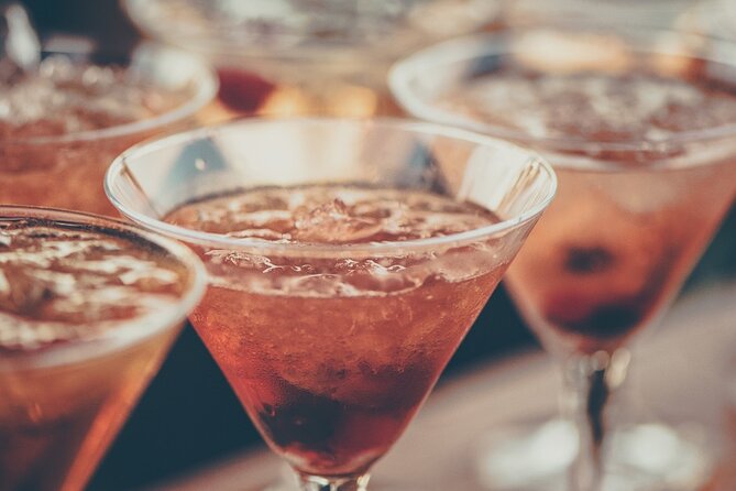 Till Death Do Us Part: A Haunted Pub Crawl for the Broken-Hearted - Tragic Tales of the Tavern