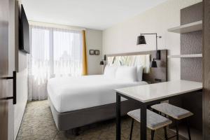 TownePlace Suites by Marriott New York Manhattan/Chelsea - Room Types and Features