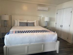 Tropicana House - Policies and Check-in
