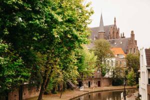 UKI-Hotel - Hotel Facilities and Services