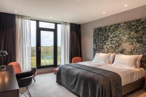 Van Der Valk Hotel Deventer - Policies and House Rules