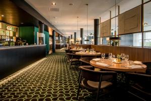 Van Der Valk Zaltbommel-A2 - Dining and Culinary Offerings