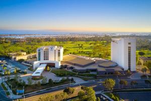 VEA Newport Beach, a Marriott Resort & Spa - Nearby Attractions and Locations