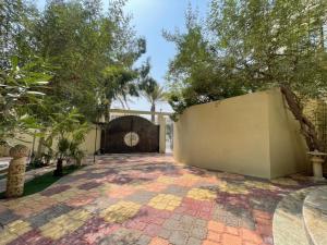 Villa With Private Swimming Pool - Getaway With Private Pool
